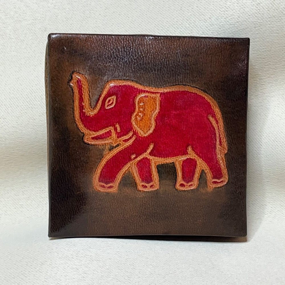 Vintage Embossed Tooled Leather Elephant Coin Purse India